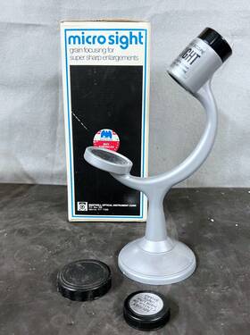 Bestwell Optical 1194495 Micro Sight 25x Enlarger Grain Focusing Scope With Box And Caps Clean