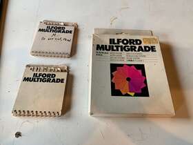 Ilford 019498762628 Multigrade 3.5x3.5 Inch 8.9x8.9cm Set Of 12 Filters Film Darkroom Printing
