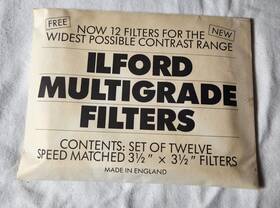 1953325 Ilford Photo Multigrade Complete Set Of 12 Filters 3 1/2 Inch X 3.5