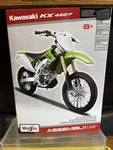 Maisto Assembly Line Die Cast Metal Model Kit Dirt Bike 1/12 Kawasaki Kx 450F Nb. Fixed Price $20.99.